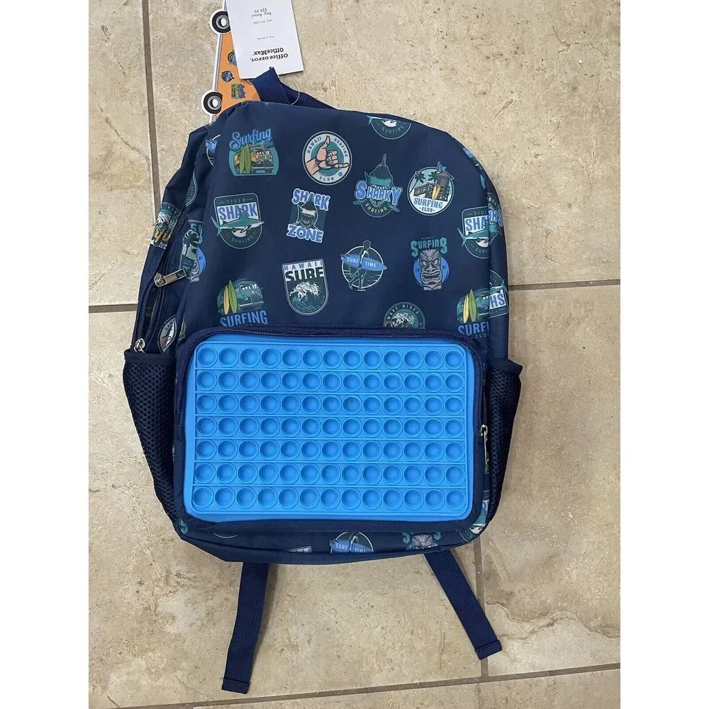 Accessory Innovations Shark‎ Zone Kids Backpack With 16